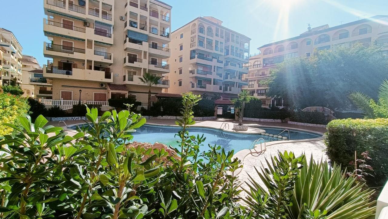 Grace Resident Studio Apartman La Mata  Exterior foto