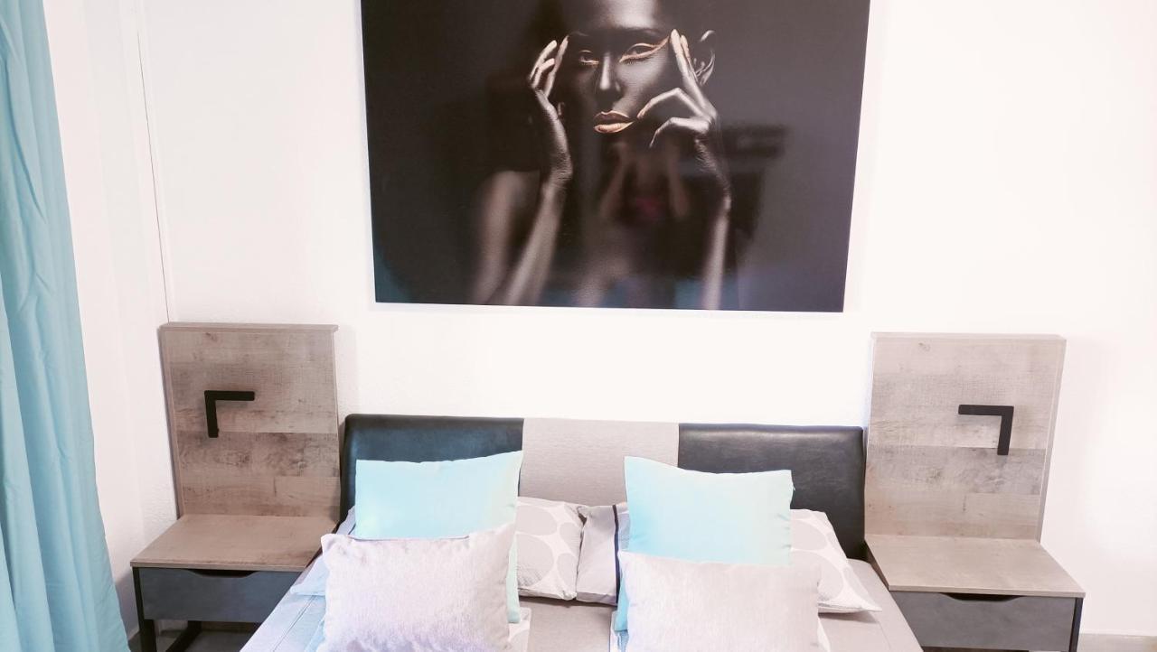 Grace Resident Studio Apartman La Mata  Exterior foto